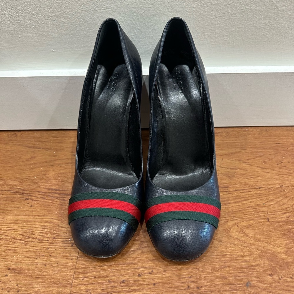 Quentin Nylon Gucci Pumps